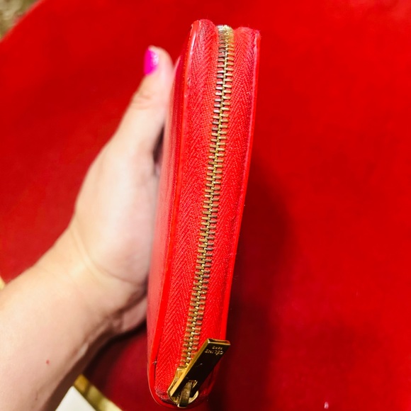 Celine Authentic Vintage Bi-color Compact Wallet - Picture 13 of 13